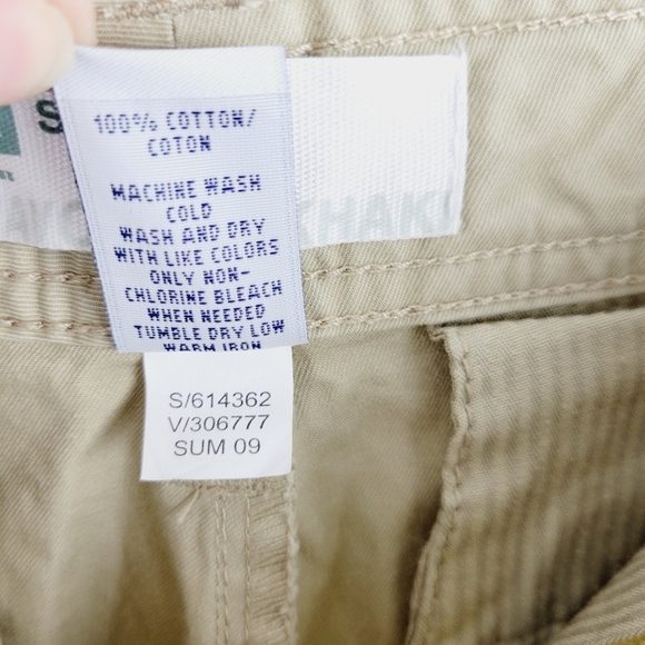 Gap favorite khaki shorts size 8 - Picture 9 of 9